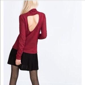 Zara Turtleneck Womens Medium Red‎ Long Sleeve Ribbed Cut Out Back Slinky Top